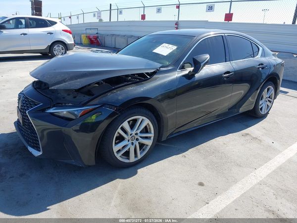 2021 LEXUS IS 300 300 Comfort