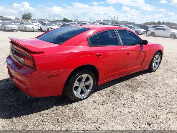 2014 DODGE CHARGER SE
