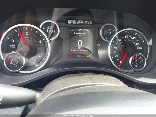 2025 RAM 1500 TRADESMAN  4X4 5'7 BOX