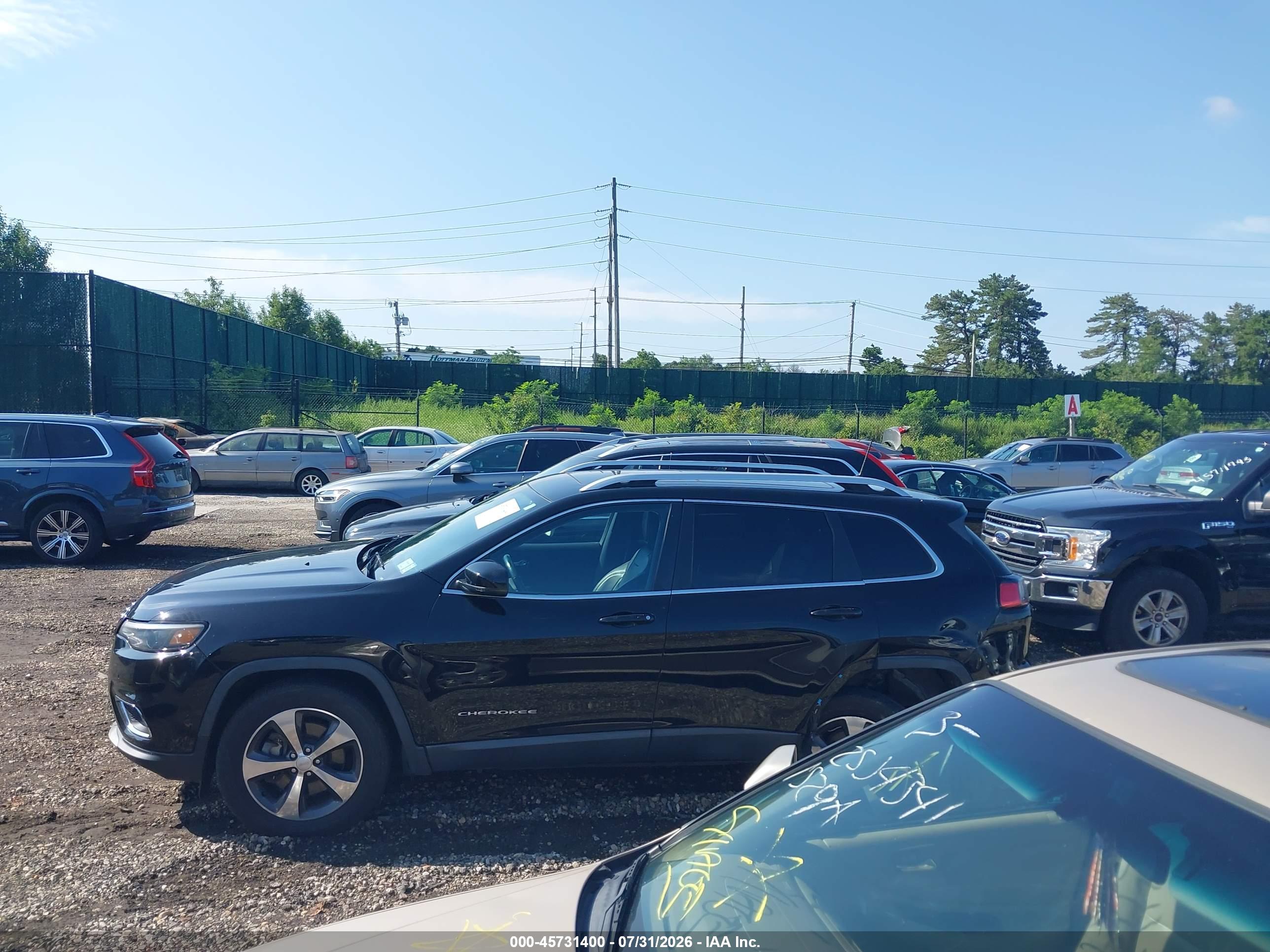2019 JEEP CHEROKEE LIMITED 4X4
