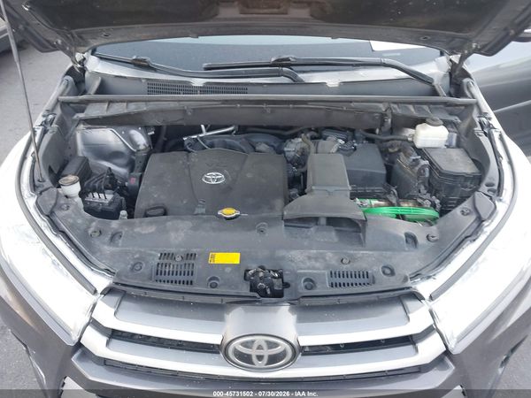 2017 TOYOTA HIGHLANDER XLE