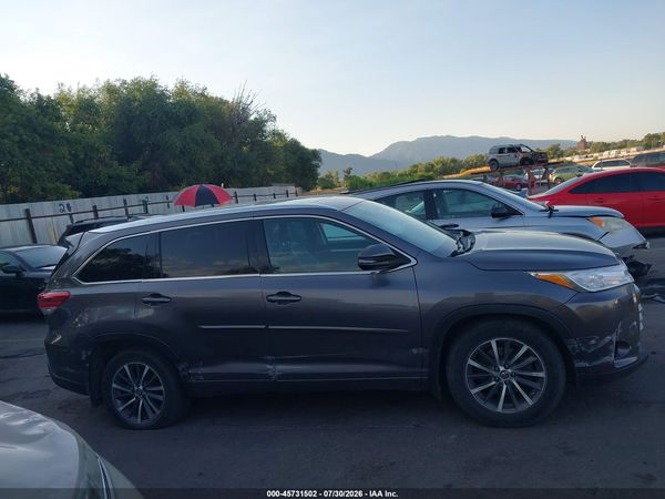 2017 TOYOTA HIGHLANDER XLE