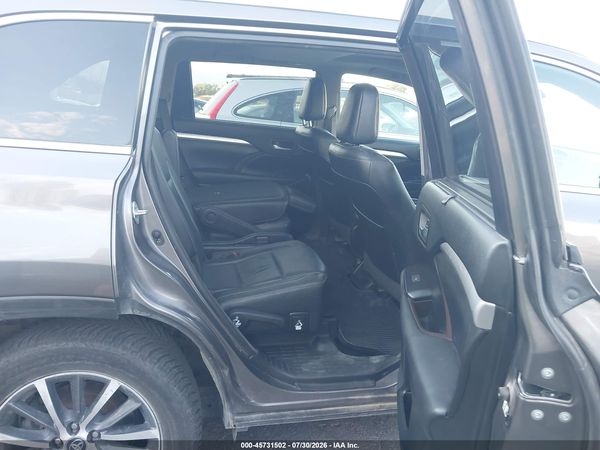 2017 TOYOTA HIGHLANDER XLE