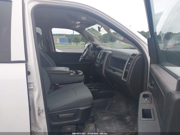 2018 RAM 2500 TRADESMAN  4X4 6'4 BOX