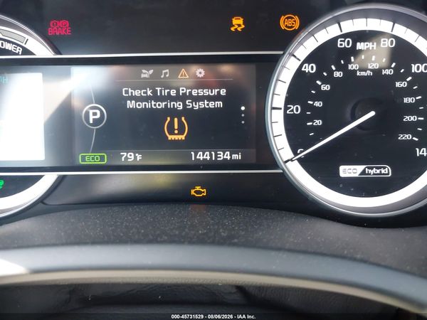 2018 KIA NIRO LX