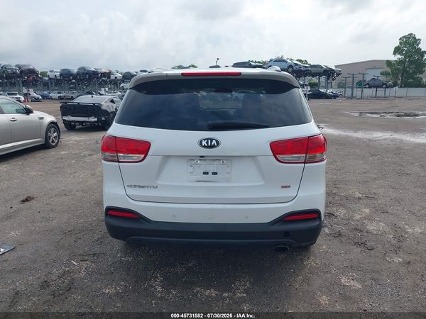 2017 KIA SORENTO 2.4L LX