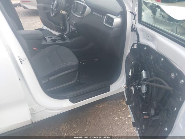 2017 KIA SORENTO 2.4L LX