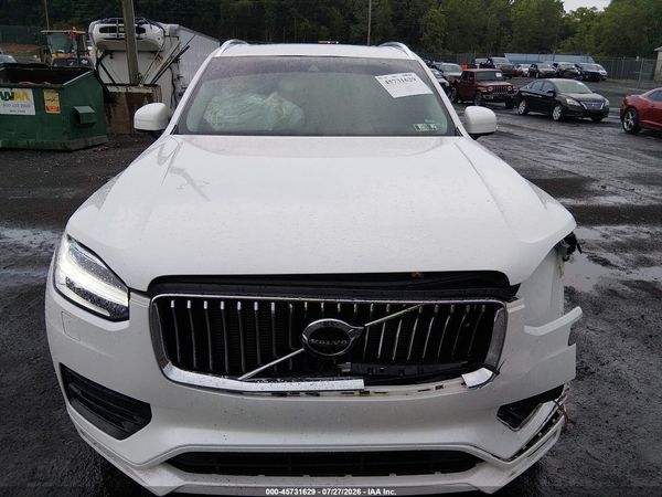 2022 VOLVO XC90 T6 MOMENTUM 7 PASSENGER