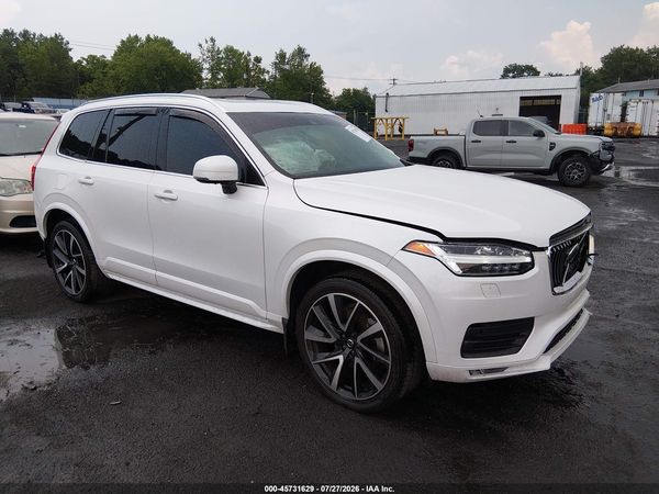 2022 VOLVO XC90 T6 MOMENTUM 7 PASSENGER