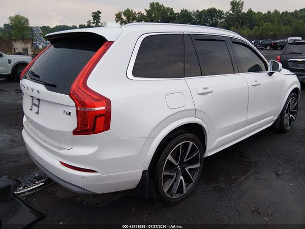 2022 VOLVO XC90 T6 MOMENTUM 7 PASSENGER