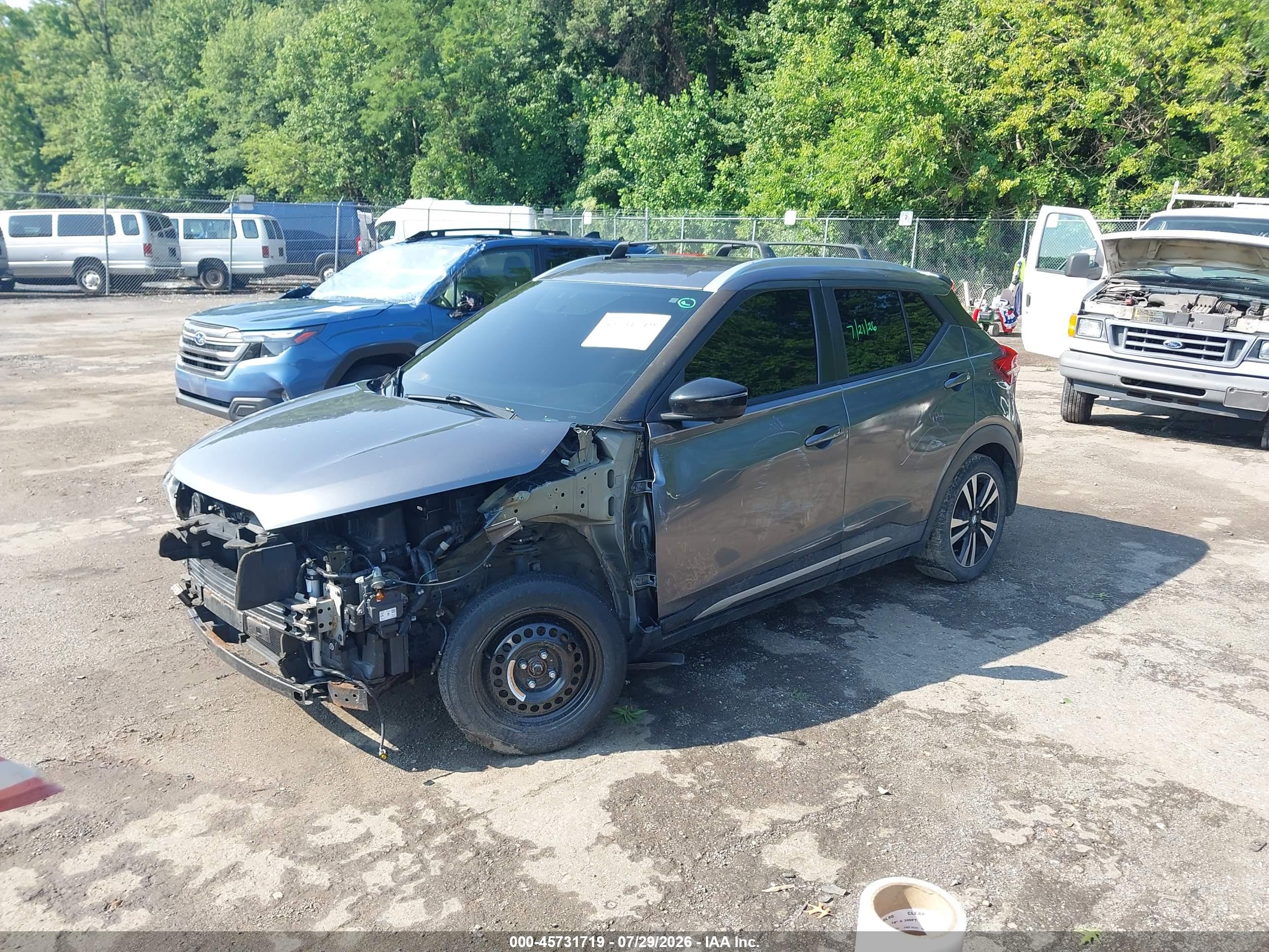 2018 NISSAN KICKS SR — I2