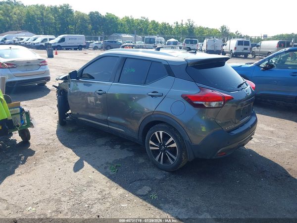 2018 NISSAN KICKS SR — I3