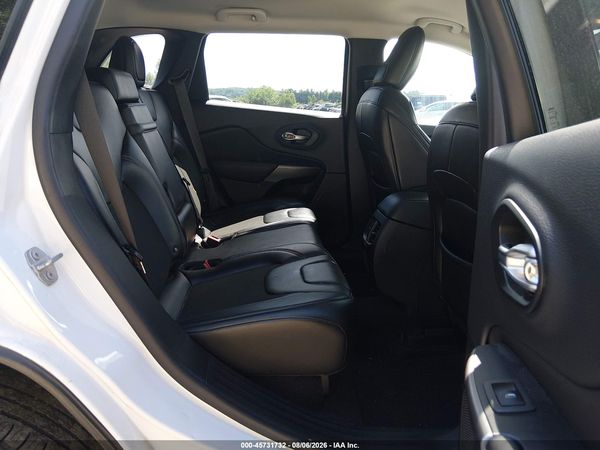 2019 JEEP CHEROKEE LATITUDE PLUS 4X4