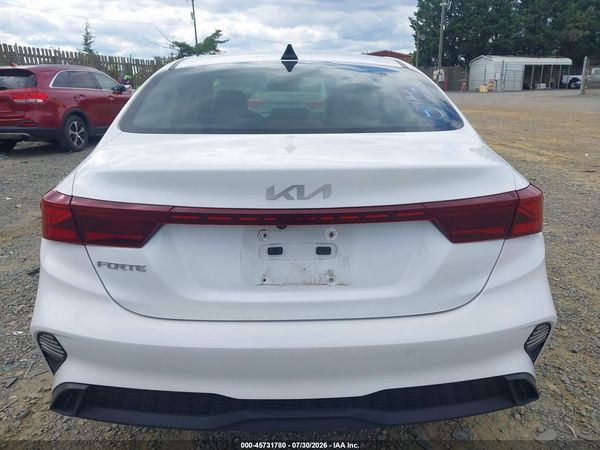 2023 KIA FORTE LXS