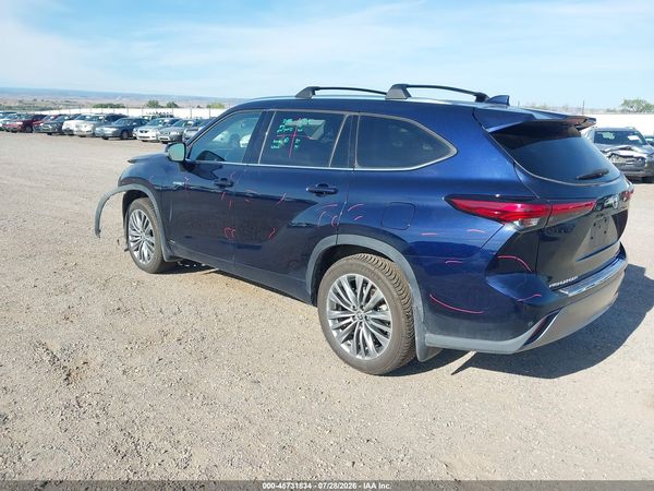 2021 TOYOTA HIGHLANDER HYBRID PLATINUM