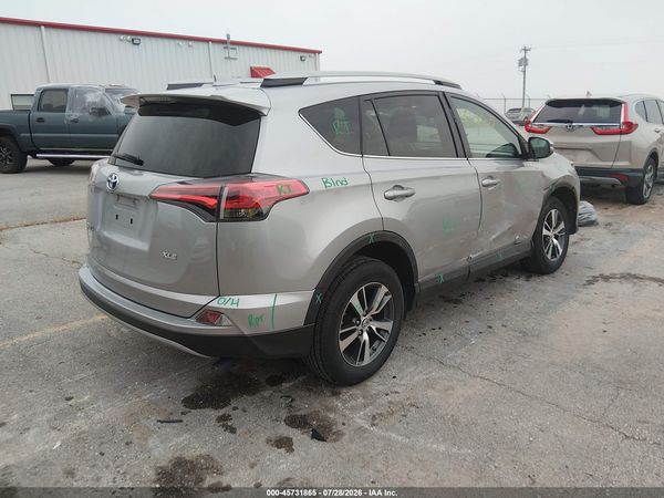 2018 TOYOTA RAV4 XLE