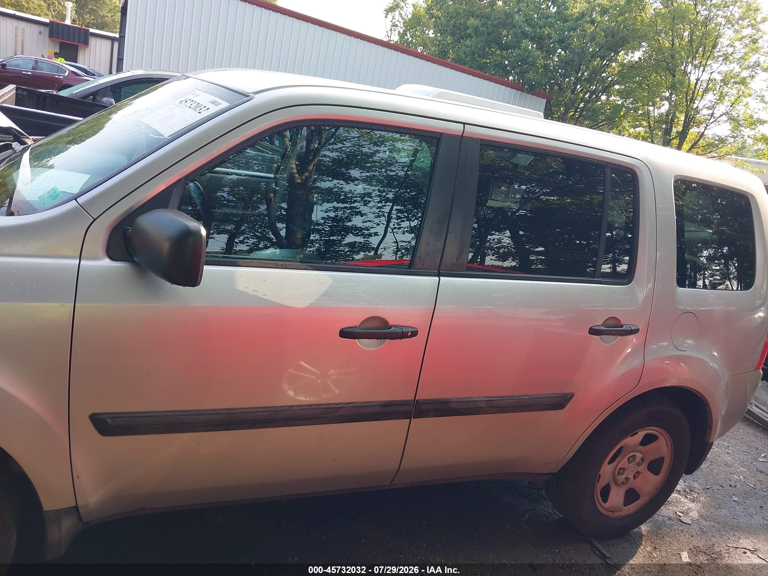 2015 HONDA PILOT LX