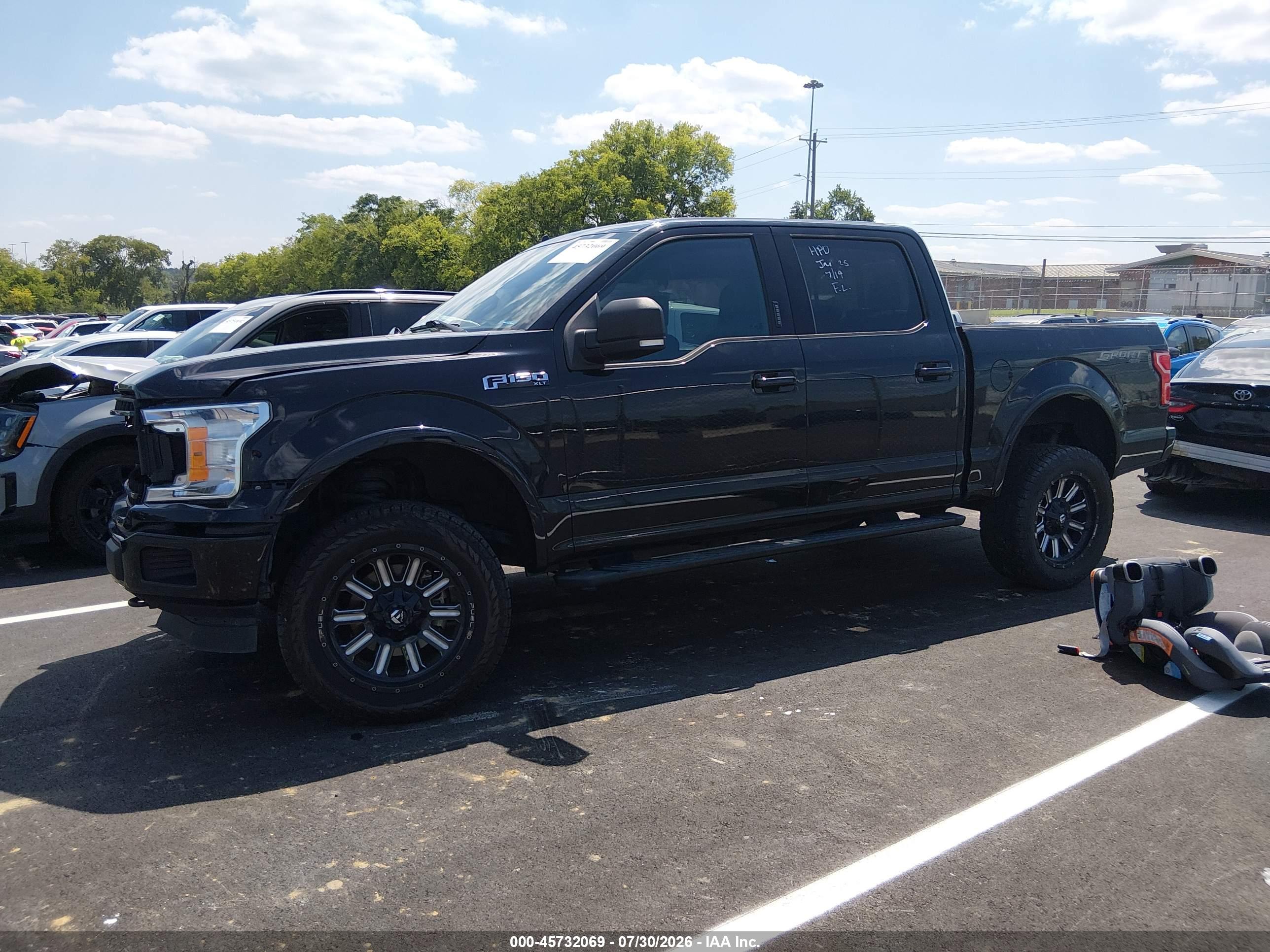 2020 FORD F-150 XLT