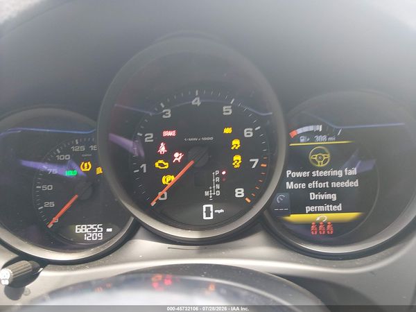 2021 PORSCHE MACAN Base — I7