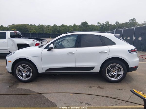 2021 PORSCHE MACAN Base — I117