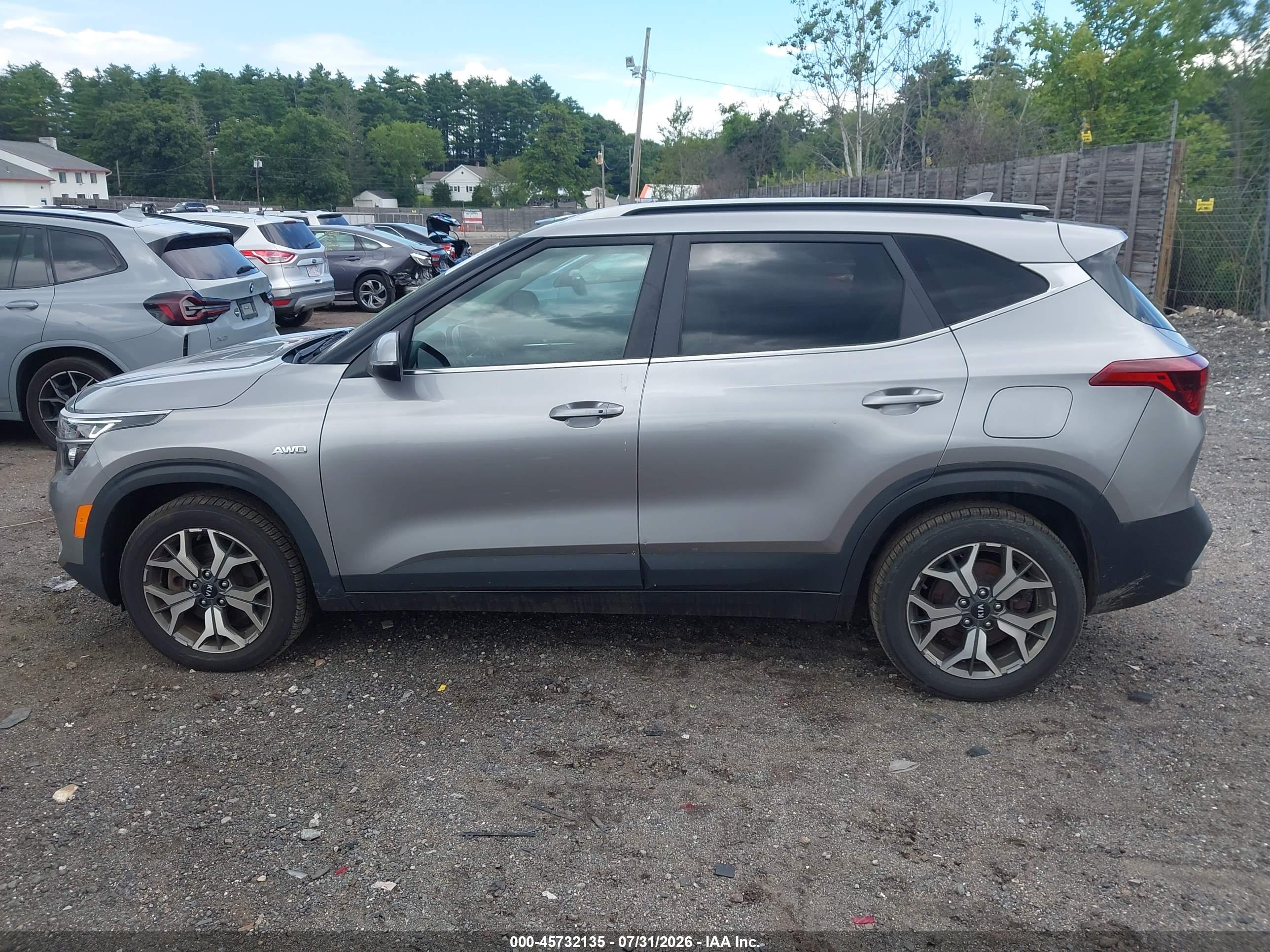 2021 KIA SELTOS EX