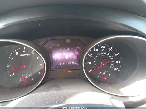 2017 KIA SEDONA LX