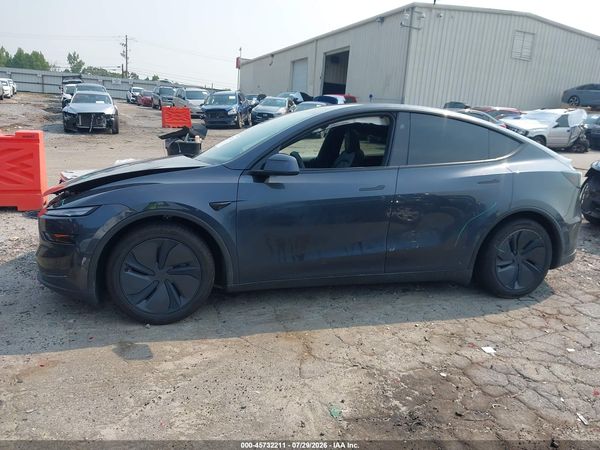 2026 TESLA MODEL Y