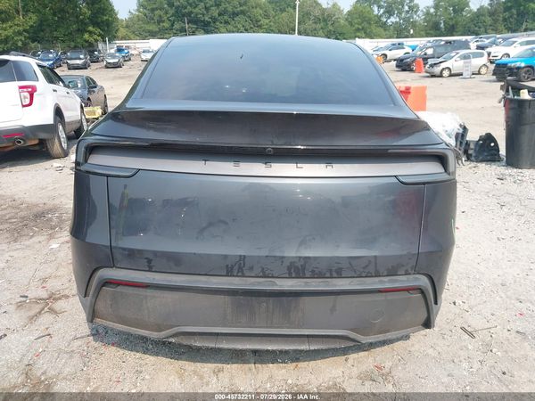 2026 TESLA MODEL Y
