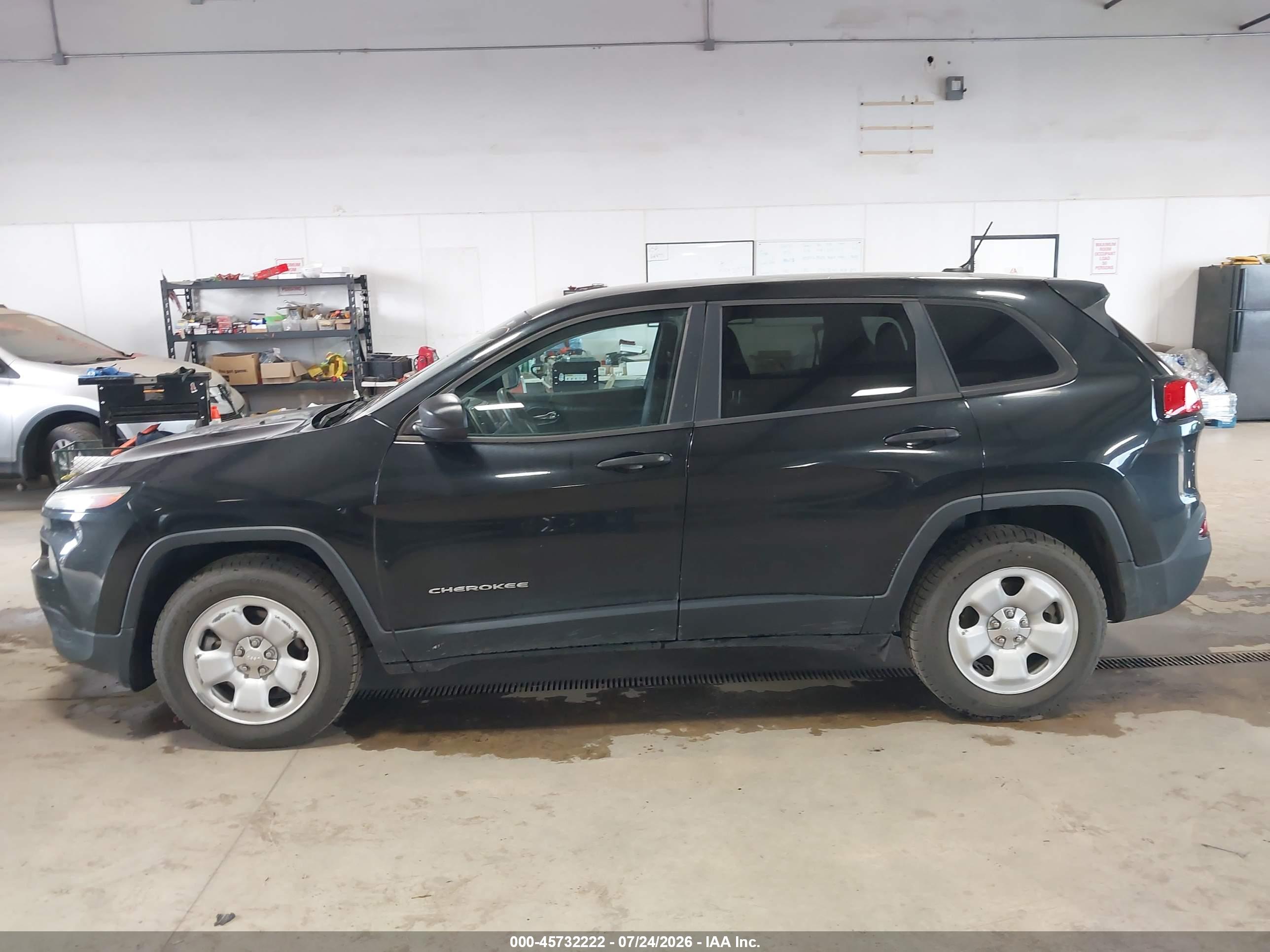 2016 JEEP CHEROKEE SPORT