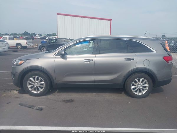 2017 KIA SORENTO 2.4L LX