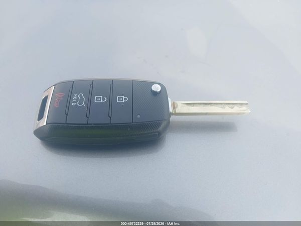 2017 KIA SORENTO 2.4L LX