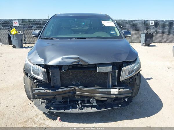 2017 KIA SEDONA LX