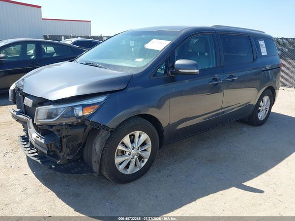 2017 KIA SEDONA LX