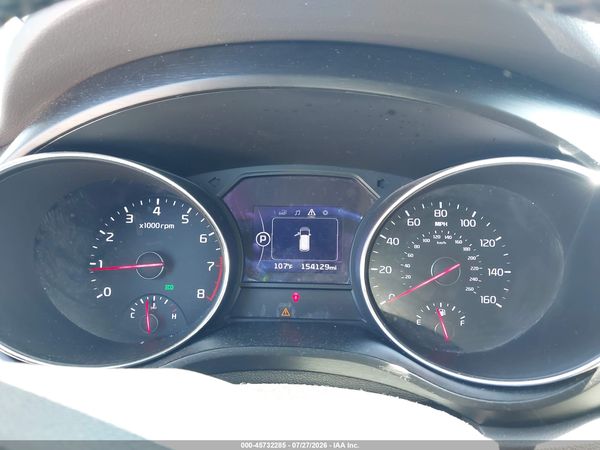 2017 KIA SEDONA LX