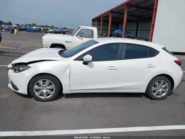 2016 MAZDA MAZDA3 I SPORT
