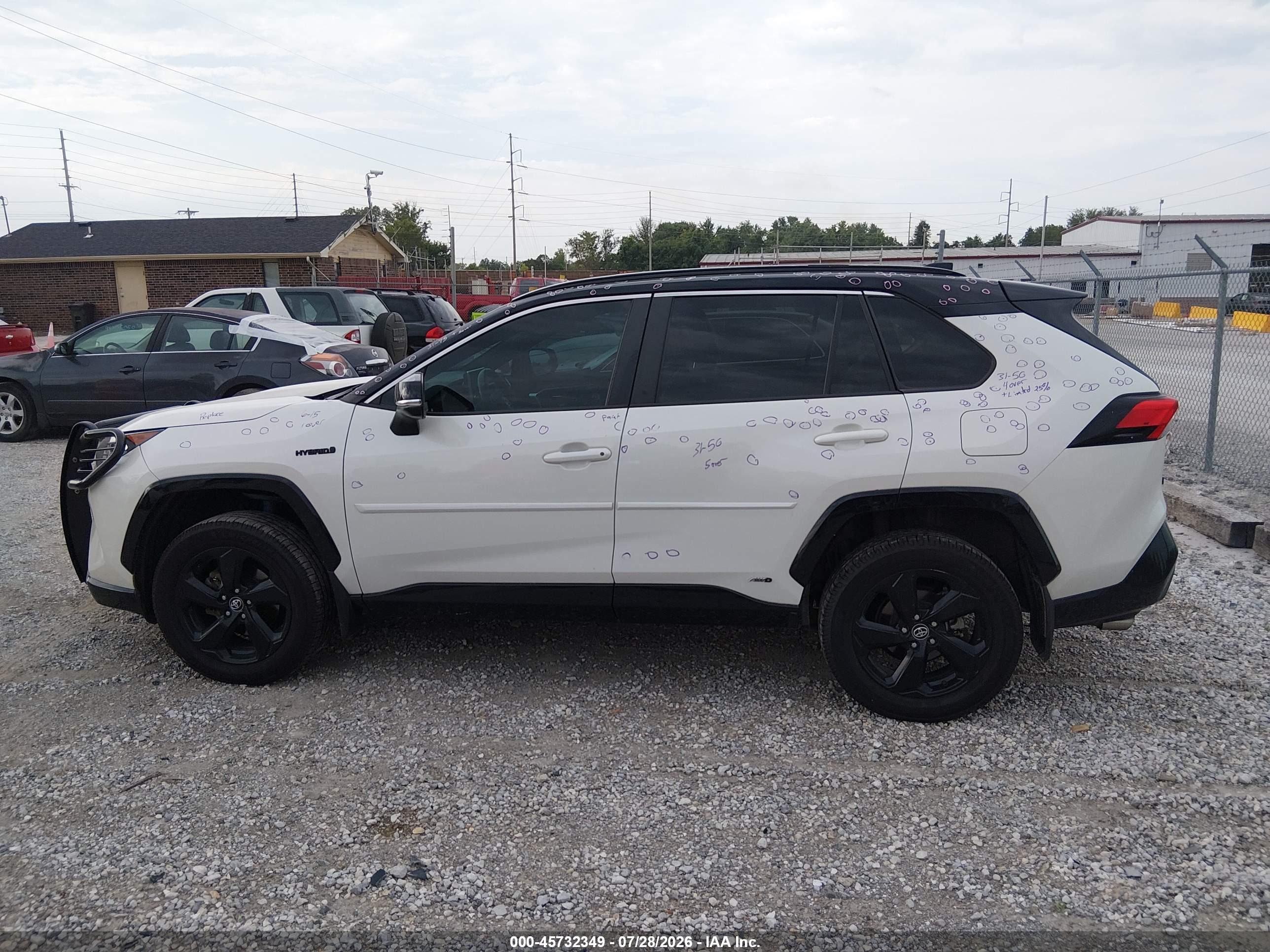 2021 TOYOTA RAV4 HYBRID XSE