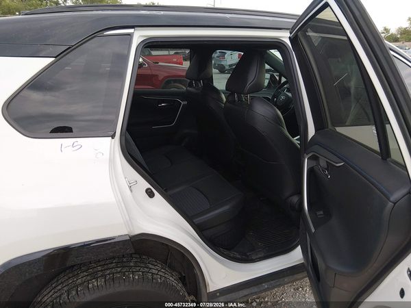 2021 TOYOTA RAV4 HYBRID XSE