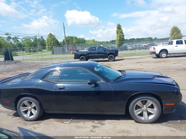 2018 DODGE CHALLENGER SXT