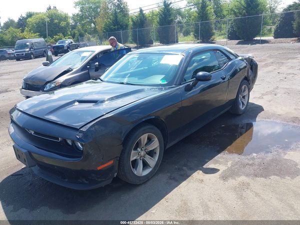 2018 DODGE CHALLENGER SXT