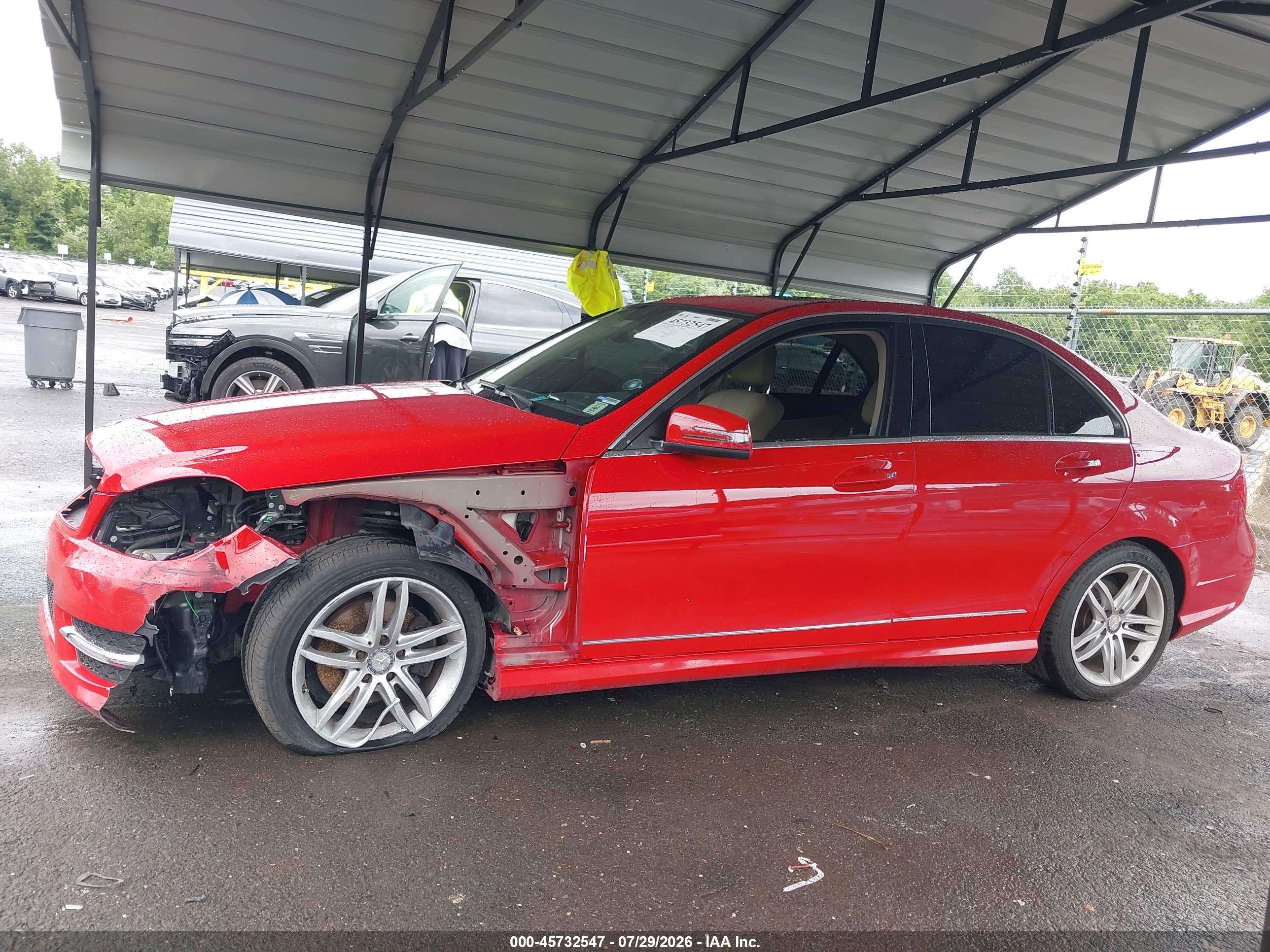 2012 MERCEDES-BENZ C 300