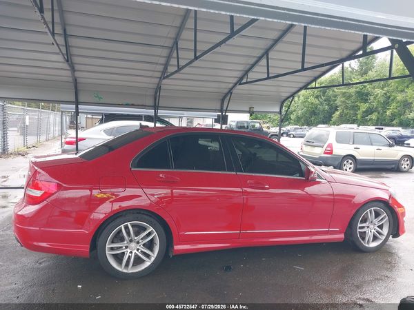 2012 MERCEDES-BENZ C 300