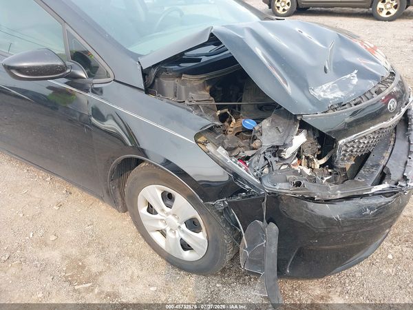 2018 KIA FORTE LX