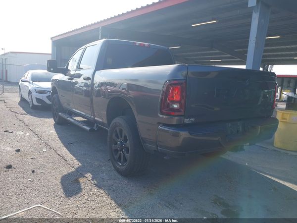 2025 RAM 2500 BIG HORN  4X4 6'4 BOX
