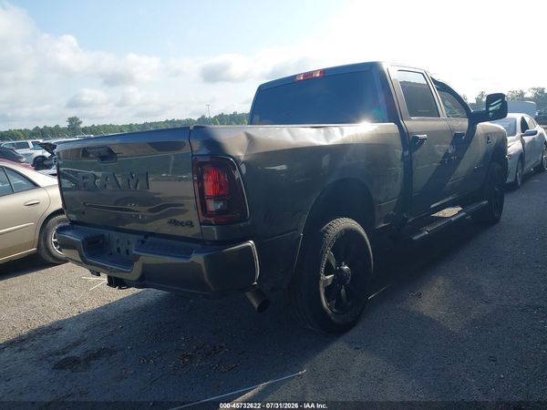 2025 RAM 2500 BIG HORN  4X4 6'4 BOX