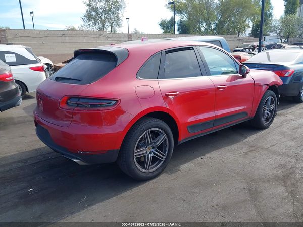 2018 PORSCHE MACAN