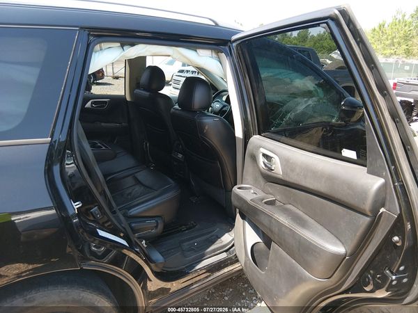 2019 NISSAN PATHFINDER SL