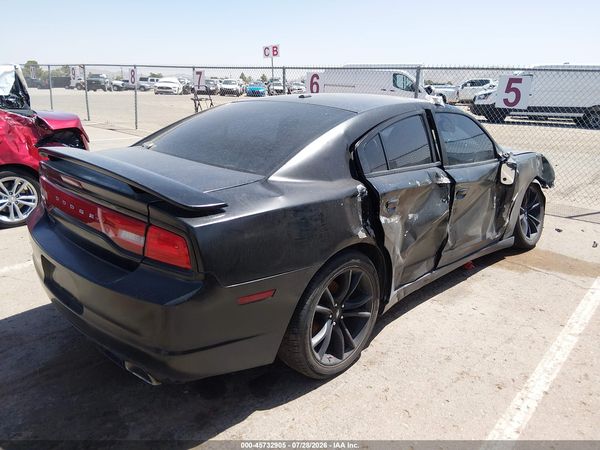 2012 DODGE CHARGER SE