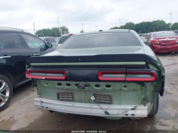 2018 DODGE CHALLENGER SXT