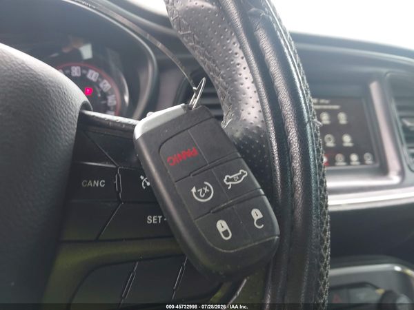 2018 DODGE CHALLENGER SXT