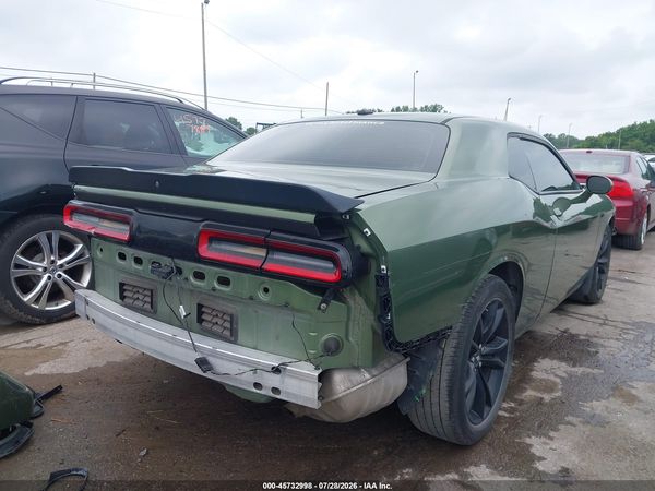2018 DODGE CHALLENGER SXT